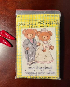 VTG Counted Cross Stitch Kit - Graphworks Ltd  Bride & Groom Happily Ever After  - Picture 1 of 4