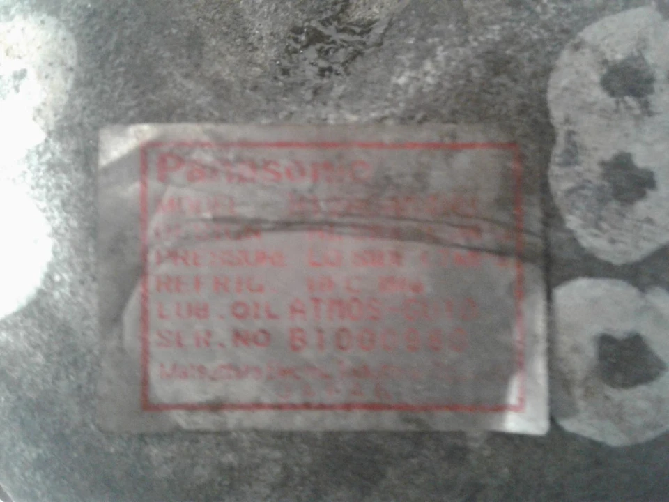 Compresor de aire acondicionado usado se adapta a: Mazda Mazda millenia 2000 6 cilindros 2500 grado B Foto 1 de 4