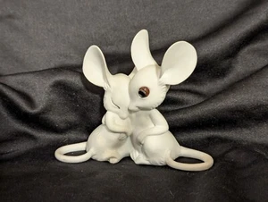 George Good by Freeman Hugging Mice w/ Large Ears, Fine Bone China - PRE-OWNED - Picture 1 of 10