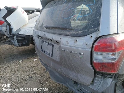 SLV DECKLID TAILGATE 2014-2016 SUBARU FORESTER Foto 1 de 4