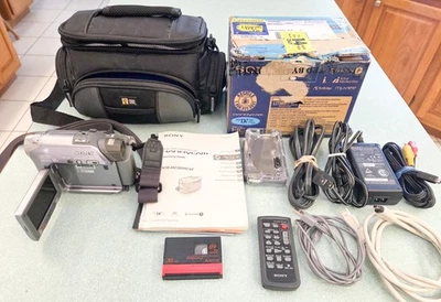 SONY DCR-HC42 HANDYCAM CAMCORDER BUNDLE  W/ DOCKING STATION, REMOTE, CABLES, DOC - Image 1 of 4
