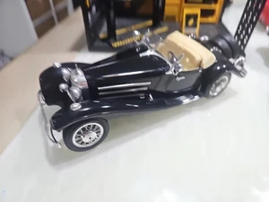 BURAGO Mercedes Benz 500 K Roadster (1936) Scala 1/20 Made In Italy - Foto 1 di 23