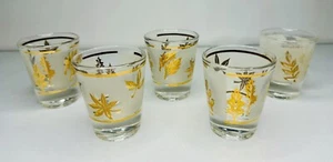 5er Set Vintage Anchor Hocking Schnapsgläser, Milchglas Blattgold Design - Bild 1 von 4