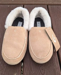 Zapatillas Olukai Ku'una Nubuck de piel de oveja arena dorada para mujer talla 7 - Imagen 1 de 10