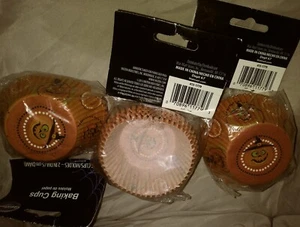 HALLOWEEN pumpkin WILTON PAPER CUPCAKE LINERS 75  x 3 Pks = Lot 225 BAKING CUPS - Imagen 1 de 2