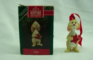 Vintage Hallmark Winnie the Pooh CONIGLIO con stella 3" ORNAMENTO ALBERO DI NATALE - Foto 1 di 6