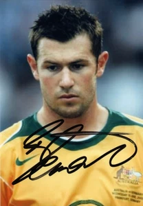 AUSTRALIA & BLACKBURN: BRETT EMERTON SIGNED 6x4 ACTION PHOTO+COA - Picture 1 of 1