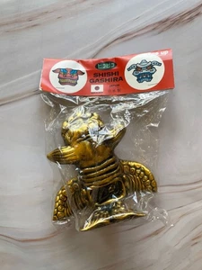 One Up SHISHI GASHIRA Shishito Borg Lion Fish Metal Gold PVC Figure Sofubi Model - Picture 1 of 4