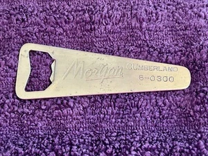 Apribottiglie pubblicitario vintage Morgan Cumberland - Virginia Ave South Store - Foto 1 di 2