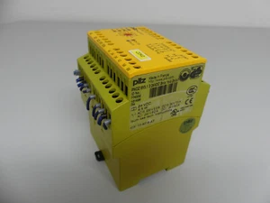 Pilz PNOZ XV3.1 3/24VDC 3n/o 1n/c 2n/ot  ID No.: 774532 - Imagen 1 de 5