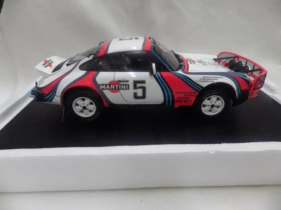 PORSCHE 911 SC 3.0 EAST AFRICAN RALLY SPARK 1/18 - Immagine 1 di 4