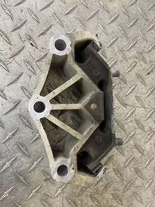 15-17 FORD MUSTANG 3.7L TESTED TRANSMISSION MOUNT OEM - Picture 1 of 10