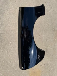 Corvette C5 RH rear fender - Picture 1 of 1