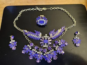 Collar de imitación de diamantes esmeraldas moradas para mujer cortezas de oreja y anillo - Imagen 1 de 7