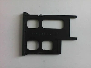 TOSHIBA SATELLITE A305-S6837 TARJETA EXPRESS PLÁSTICO CUBIERTA ANTIPOLVO RANURA RELLENO - Imagen 1 de 2