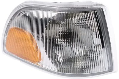 URO Turn Signal Light Assembly Right For 1998-2000 Volvo V70 - Image 1 of 4