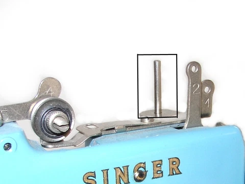 Singer 20 toy child Sewhandy sewing machine parts SPOOL ROD Cover