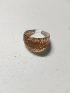 Ring - Brown Snake Skin Animal Print Plastic 1980s Style Costume Jewellery - Picture 1 of 3