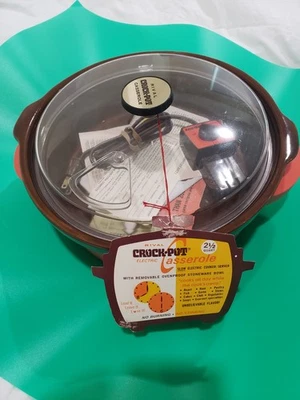 Vintage 1970's Rival Casserole Crock-Pot 2 1/2-Qt. Retro Orange Model 3500 RARE - Image 1 of 4