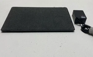Microsoft Surface Model-1516 10.6" 32GB Windows RT - Picture 1 of 6