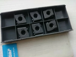 6 Iscar carbide tips LNMX 150612L-HT IC428 ( Heliturn tangential 150612 L ) - Picture 1 of 2