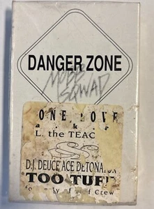 DANGER ZONE MOBB SQWAD T.L. BACK TO YELL / FLIP'N KEELOZ CASSETTE RANDOM RAP M- - Bild 1 von 4