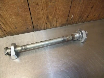 Husillo de rueda trasera BMW F650 GS Twin 798cc 2010 en muy buena condición #268 Foto 1 de 3