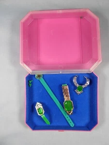1986 Barbie Jewel Secrets Jewellery Set (4 items) - Picture 1 of 4