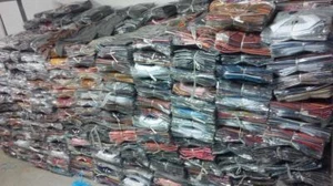 Women's Lot Of 3/5/10 Pieces Mix Clothing NEW Clothes XS-2XL NEW Wholesale - Picture 1 of 9