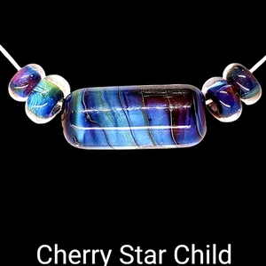 5x artisan handmade glass beads NWT red blue green purple silverglass lustre - Picture 1 of 6