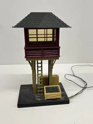 MTH Railking 30-9097 Illuminated Elevated Gate Tower No Box - Image 1 of 4