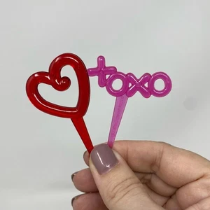 Valentine’s day Love XOXO hearts charcuterie cupcake toppers picks Set of 24 - Picture 1 of 3