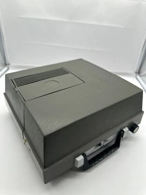 Vintage GAF Anscomatic Slide Projector 660 - Image 1 of 4