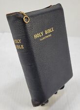 Holy Bible Illustrated KJV Self-Pronouncing Edition Zippered World Pub Vintage
