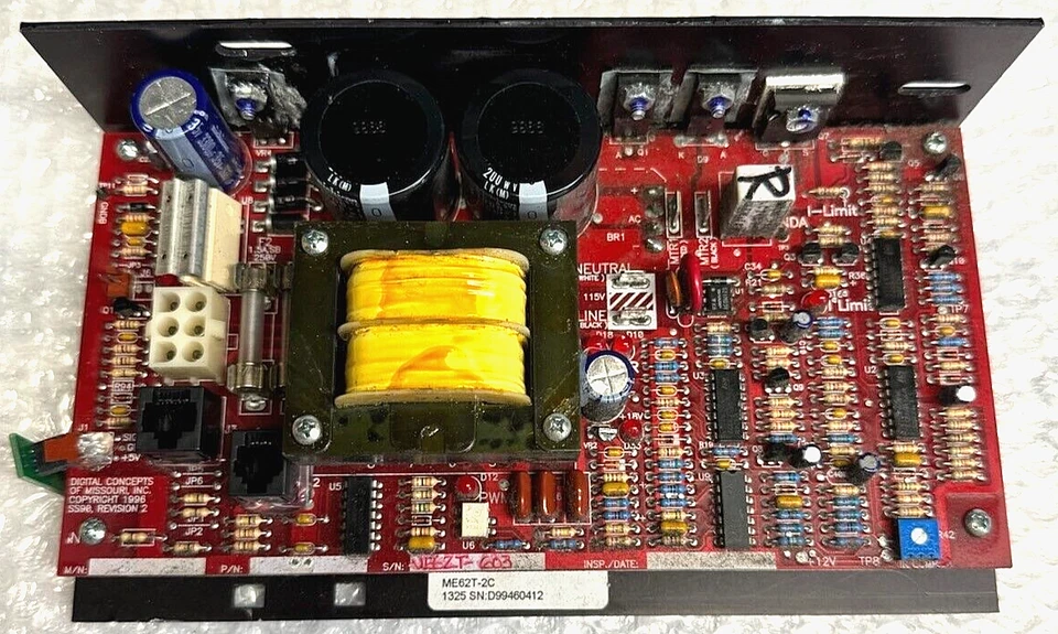 Tabla de control del motor de cinta de correr True Fitness - Parte #90132500 - (450P 500 540Z) Foto 1 de 1