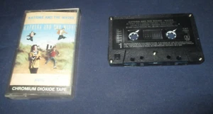 Katrina and The Waves - Waves on cassette (CBS Records / Attic Records, 1986) - Picture 1 of 2