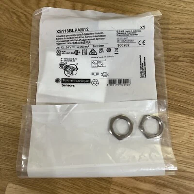 TELEMECANIQUE SENSORS XS118BLPAM12 Proximity Sensor,Inductive,18mm,PNP,NO - Image 1 of 3