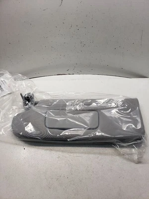 发球杆左遮阳板无照明 适合 04-09 GALANT 1444206 — 第 1/4 张图片