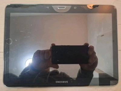 Samsung SM-T530 WiFi Tablet - Bild 1 von 3