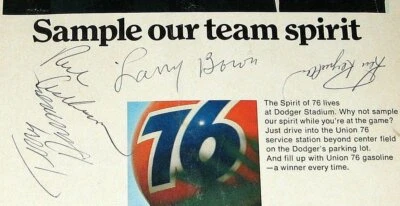 RICHIE ASHBURN 1971 PROGRAM AUTOGRAPH LARRY BOWA KEN REYNOLDS TERRY HARMON - Image 1 of 4