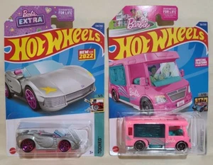 2022 HOT WHEELS Barbie Extra tooned Corvette New for 2022 & Barbie Dream Camper - Picture 1 of 9