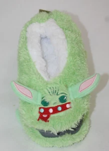Star Wars Mandalorian Grogu Baby Yoda Fuzzy Slipper Socks Shoe SZ: 7-9 1/2 NEW - Picture 1 of 7