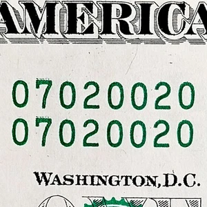 Same Matching Serial Number $1 Bill, Duplicate dollar, Uncirculated Banknotes, - Picture 1 of 4