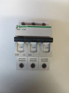 SCHNEIDER 20 AMP CURVE D 10kA DREIPOLIGER MCB SCHUTZSCHALTER IC60H A9F55320 - Bild 1 von 7