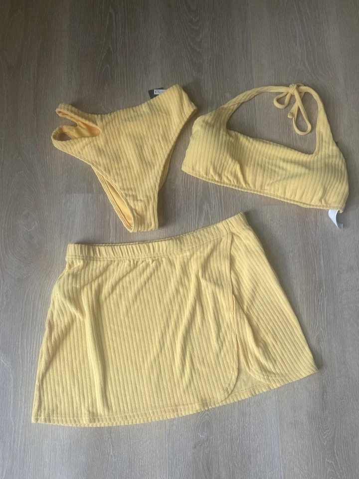 Abercrombie And Fitch Conjunto de Natación de 3 Piezas con Falda Amarillo Nuevo con Etiquetas Bikini Acanalado M Foto 1 de 4