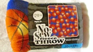 Nuevo Lanzamiento Tema de Baloncesto de Lanza Sin Costura 72"" X 60"" de Jo-Ann Stores - Imagen 1 de 4