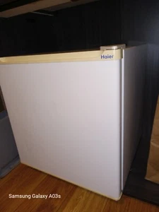 Haier Mini Fridge With Freezer - Picture 1 of 4
