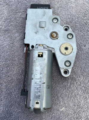 98-03 Mercedes-Benz ML320 techo corredizo motor motor corredizo eléctrico A1638200742 OEM Foto 1 de 3