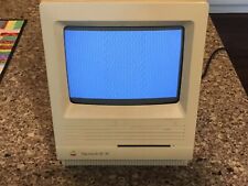 Apple Macintosh SE/30 M5119 Computer, Powers Up