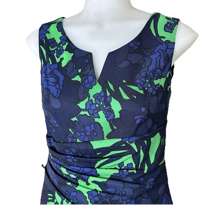 Kay Unger 尺寸 2 蓝色绿色花卉鸡尾酒会婚礼商务礼服二手状况完好 — 第 1/4 张图片